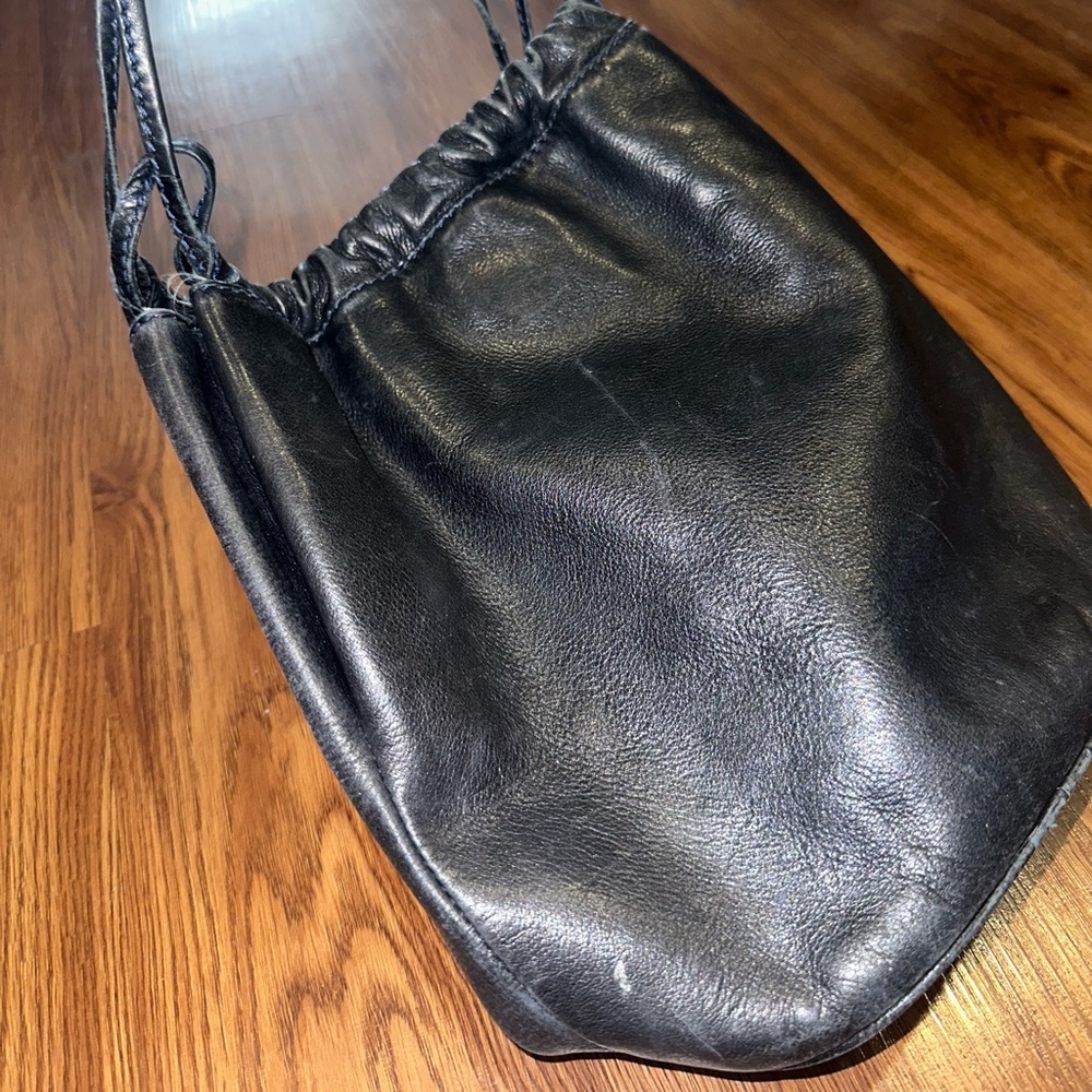 BOTTEGA VENETA VINTAGE BUCKET BAG